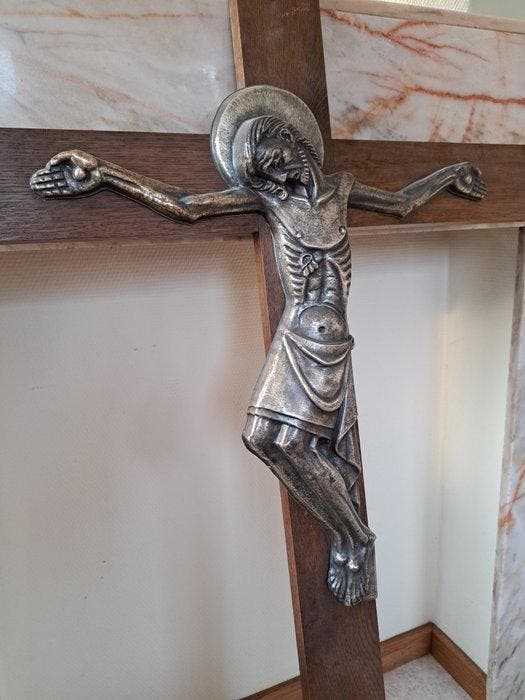Crucifix - Hout Blik Metaal - 1950-1960 - Kerk Kruisbeeld -, Antiek en Kunst, Kunst | Niet-Westerse kunst