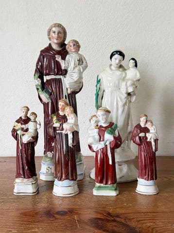 sculptuur, Heilige Antonius van Padua met kindje Christus en