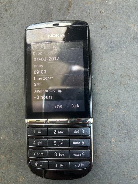 Nokia 300 - Mobiele telefoon - In originele verpakking, Games en Spelcomputers, Spelcomputers | Overige Accessoires