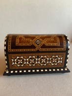 Boîte à bijoux - Bois - Boîte de marqueterie granadine