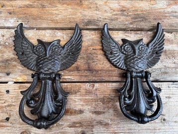 Decoratief ornament (2) - 2 uil deurkloppers - Europa - 2