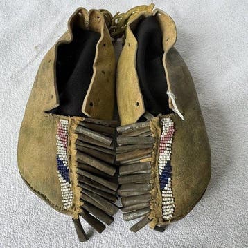 Mocassins - vers 1910 - Région des Plaines - États-Unis