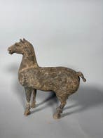 Oud-Chinees, Han-dynastie Terracotta paard Mingqi - 35 cm