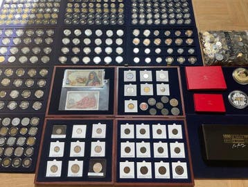 Frankrijk. Lot de 302 monnaies Françaises dont 9 argent