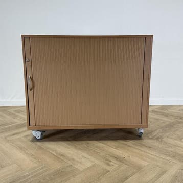 verrijdbare roldeurkast 2 legborden / 4 lades (hxbxd), Huis en Inrichting, Gebruikt