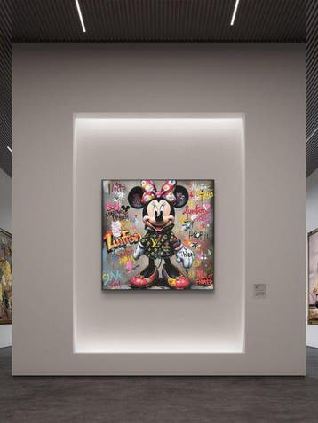 Nicole Lubbers - Minnie Vuitton XL