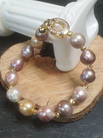 Grosses perles baroques naturelles de tomate multicolores -