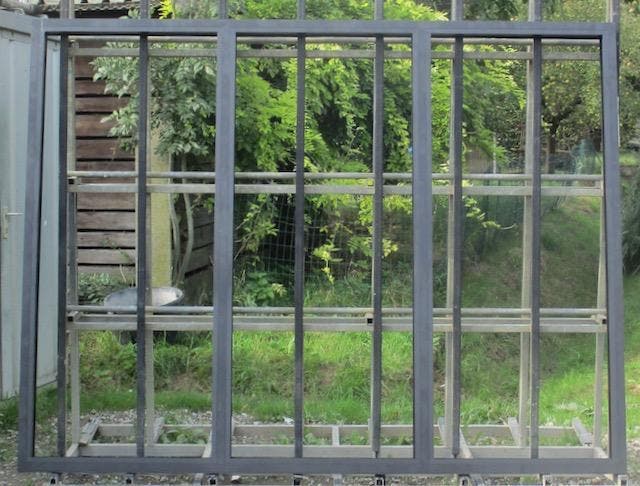 aluminium raam , chassis , venster 243 x 186 zwartgrijs 7021, Bricolage & Construction, Châssis & Portes coulissantes, Enlèvement ou Envoi