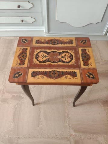 Centre de table - Bois - Table musicale