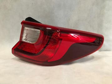 Kia Stonic 17- rechter achterlicht Europa, Verzenden, Gebruikt