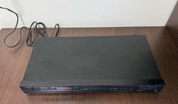 Luxman - T-100L - Tuner, Nieuw