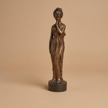 Beeld, Dame in nachtgewaad - 35 cm - Brons
