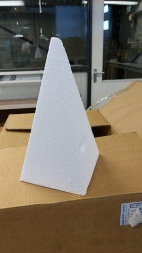 Oasis® Styropor Piepschuim Isimo Piramide 30×14×14 cm, Nieuw
