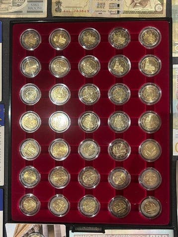 Europa. 2 Euro Various Years (86 coins + Banknotes) (Zonder