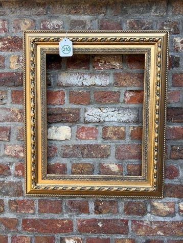 Lijst - 210. Oude goud vergulde schilderijlijst. Voor