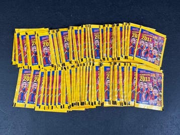 2010/11 Panini FC Barcelona - 100 Pack - Excellent (EX)