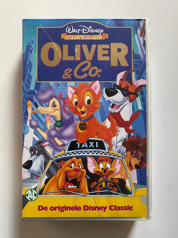 OLIVER & CO (VHS), Cd's en Dvd's, Dvd's | Overige Dvd's, Gebruikt