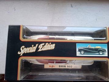 Maisto 1:8 - Voiture miniature - BMW 502 Cabriolet (1955)