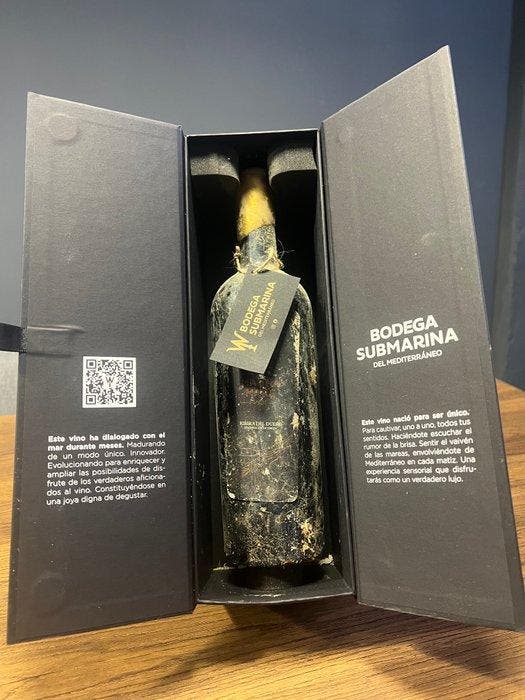 2015 Bodega Submarina del Mediterraneo, Magna Mare W01 -, Collections, Vins