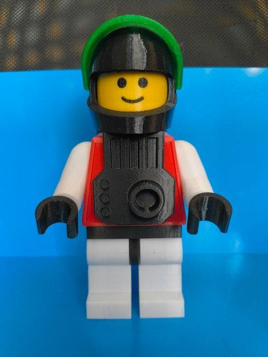 Lego MOC (My own creation) - Classic Space, M:Tron - sp054, Enfants & Bébés, Jouets | Duplo & Lego