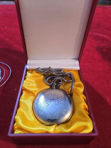 Motorola - Motorola custom pocket watch-With original box -