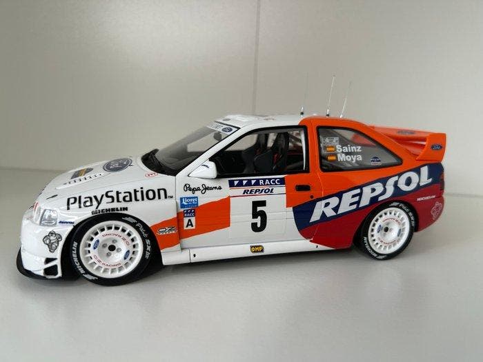 Otto Mobile 1:18 - Modelauto - Ford Escort WRC - Rallye, Hobby en Vrije tijd, Modelauto's | 1:5 tot 1:12