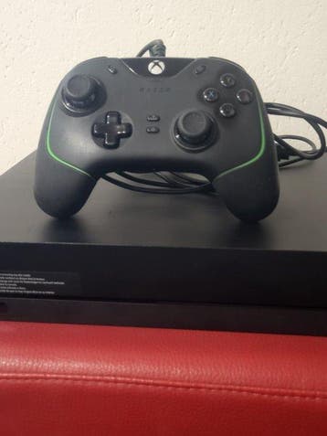 Microsoft - XBOX one X - Spelcomputer - Zonder originele