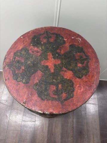 Een zeer belangrijk en groot Tibetaans uit de 19e eeuw,
