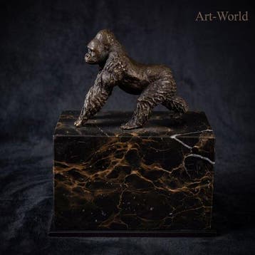 Beeld, Bijzonder sculptuur van een gorilla (Zonder