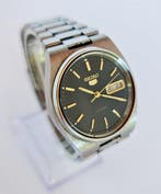 Seiko - Seiko 5 Automatic 7009-3130 Black & Gold Dial - Sans