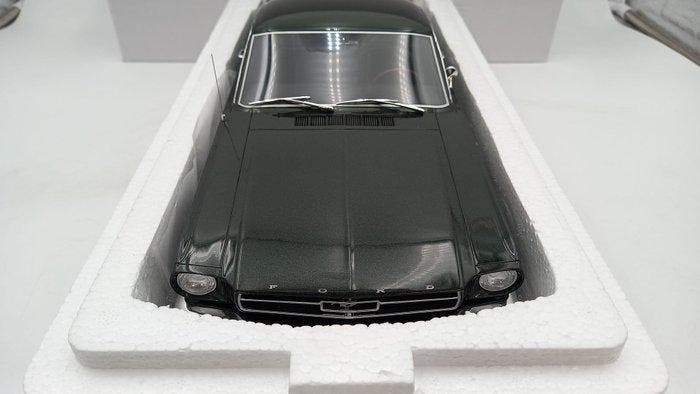Otto Mobile 1:12 - Modelauto - Ford Mustang Fastback -, Hobby & Loisirs créatifs, Voitures miniatures | 1:5 à 1:12