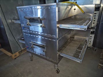 Middleby Marshall pizzaoven lopende band * online veiling *, Zakelijke goederen, Gebruikt, Ovens, Microgolfovens en Steamers