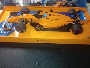 Minichamps 1:18 - Voiture de course miniature - McLaren