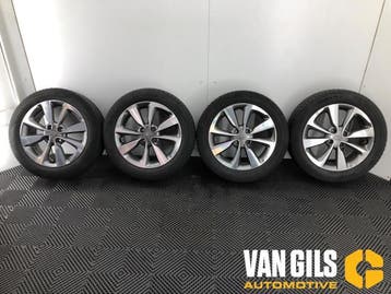 Sportvelgenset + banden Hyundai I20 O319776, Nieuw