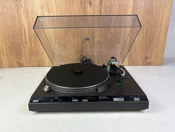 Technics - SL-3310 - Full Automatic Platenspeler
