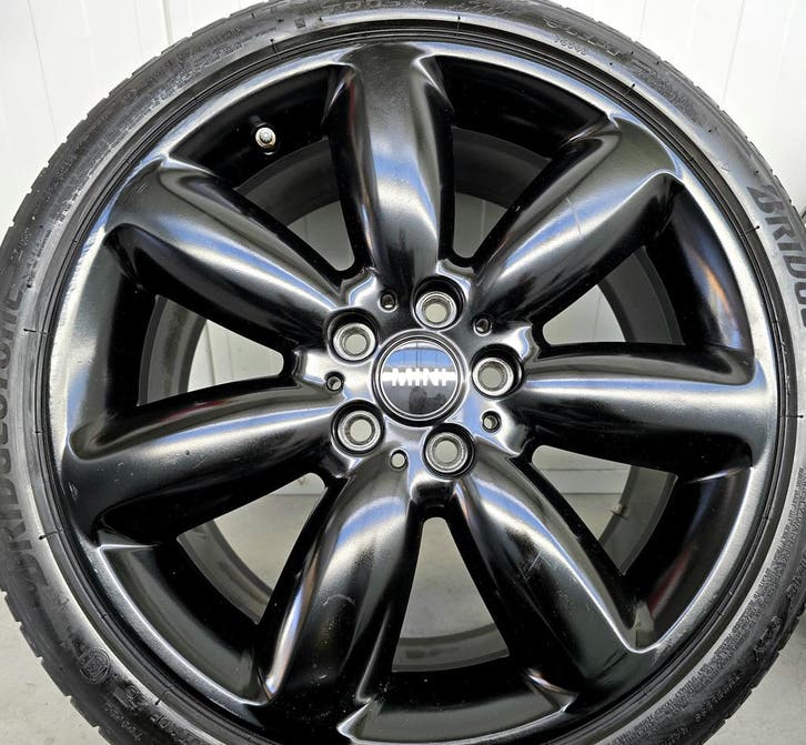 Mini Cooper Clubman 18 inch velgen zomerbanden zwart 5x112, Autos : Pièces & Accessoires, Pneus & Jantes, Envoi