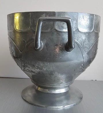 Urania - Brandewijnkom - Tin, Antiek en Kunst