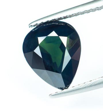 Zonder minimumprijs Saffier - 3.90 ct - Bellerophon Gemlab -