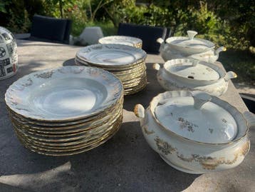 Mosa Maastricht - Tafelservies (36) - Porselein, Antiek en Kunst