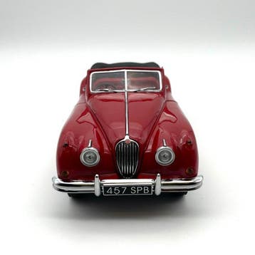 Sunstar 1:18 - Modelauto - Jaguar XK 140 - 1954 tot 1957, Nieuw