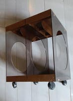 Rek - kunststof - Space Age vinylplatenrek / bijzettafeltje