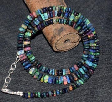 Opaal Halsketting met natuurlijke, veelkleurige mineralen, Verzamelen