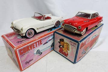 50s - Voiture jouet en étain - Chevrolet Corvette