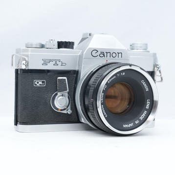 Canon FTb QL with FD 50mm f/1.8 lens Analoge camera, Nieuw