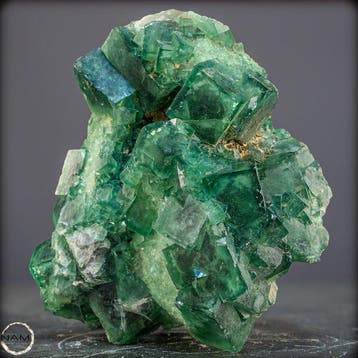 Natuurlijke fluoriet-kristalclusters uit Madagaskar Van de
