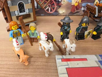 Lego Set - 7189 - Kingdoms - Mill Village Raid
