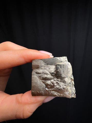 (Extrêmement rare) Forme spéciale de cube de pyrite, Collections