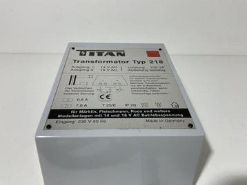 titan H0 - type 218 - Unité de commande pour trains