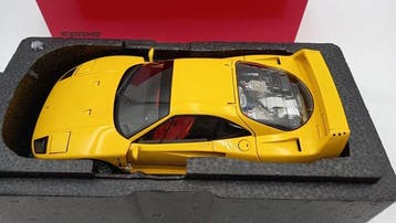 Kyosho 1:18 - Modelauto - Ferrari F40 - (cod.O11), Hobby en Vrije tijd, Nieuw