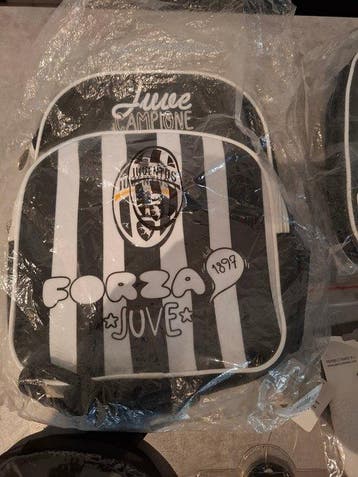 Juventus - Championnat dItalie de Football - Objet